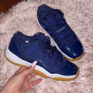 jordan 11 low